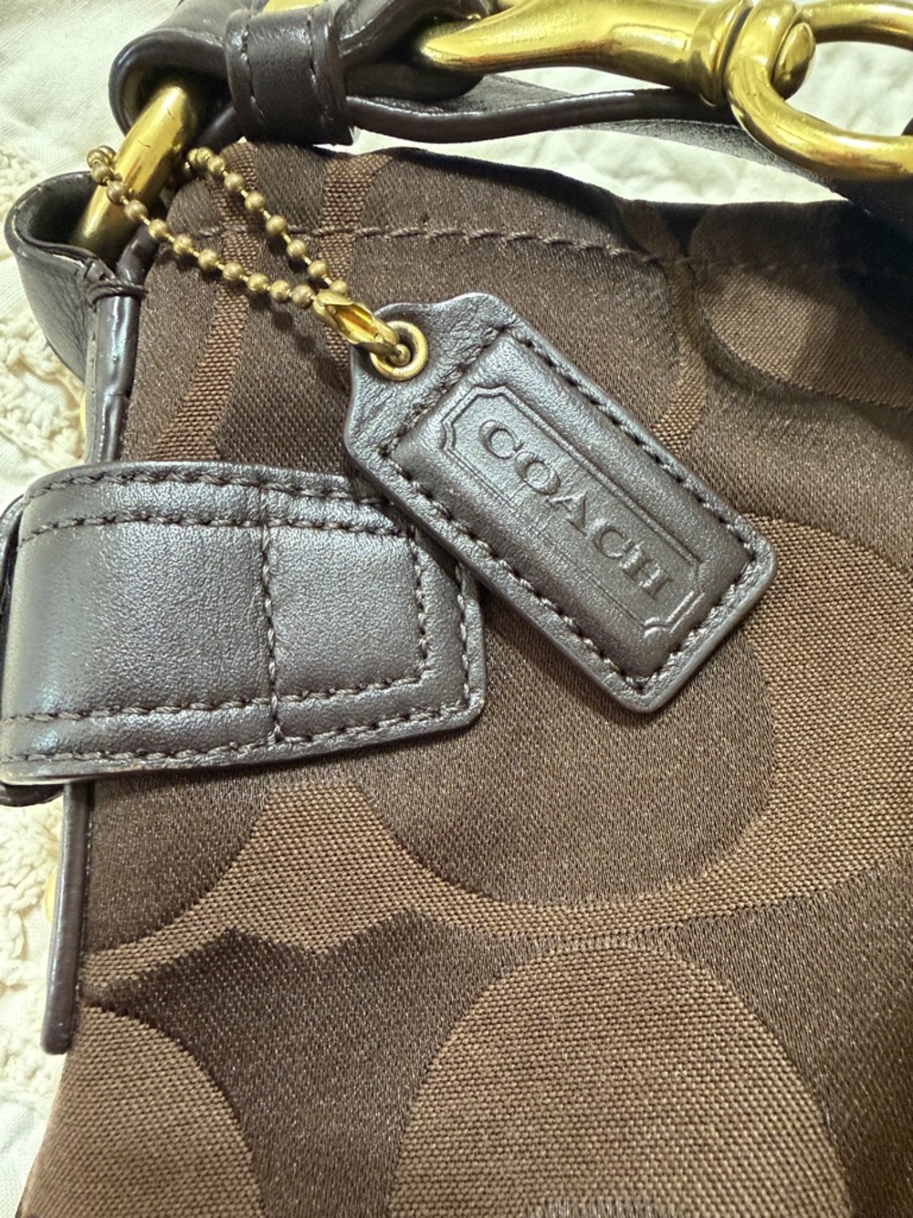 Coach Chocolate Brown Signature Sateen Leather Shoulder/Crossbody GoldTone Chain - Picture 5 of 15